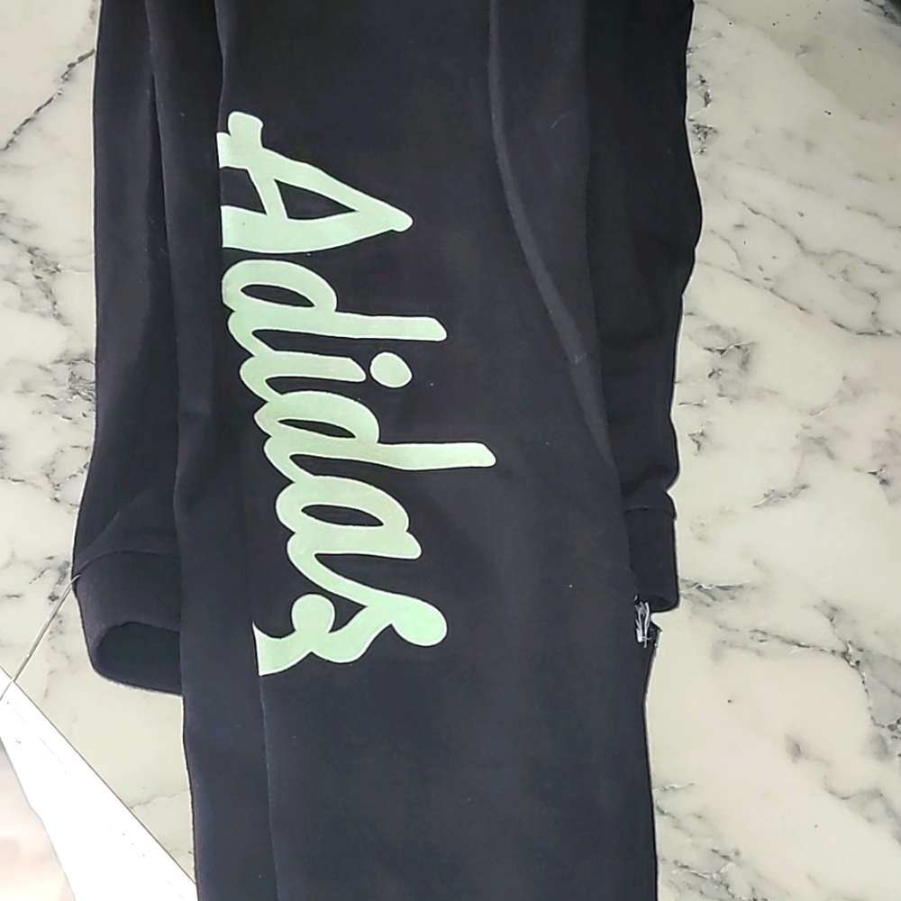 Adidas leggings